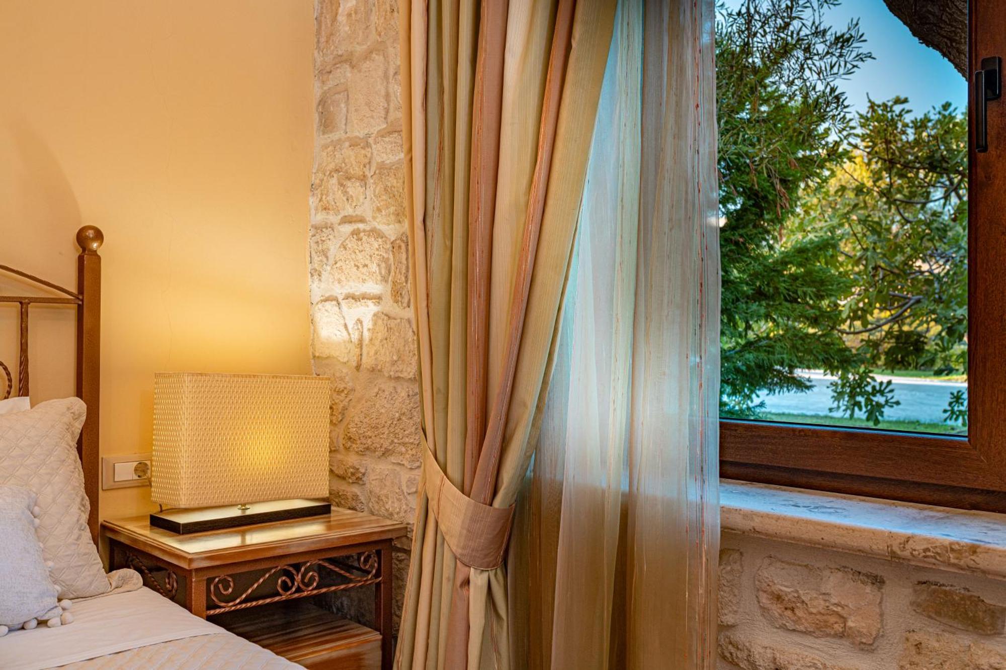 Kymaros Villas Keri Стая снимка